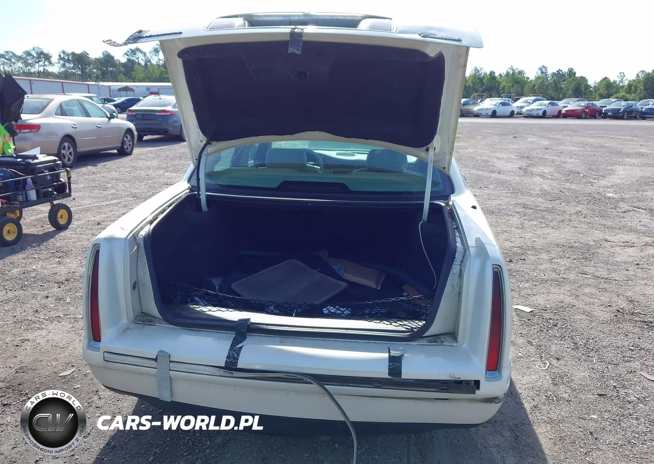 1998 Cadillac Deville Standard VIN:1G6KD54Y2WU731902 - 6