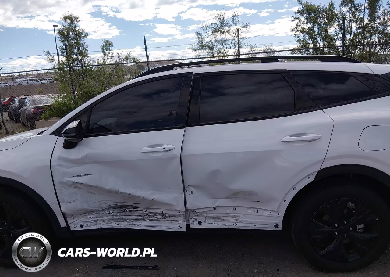2025 Kia Sportage X-Line VIN:5XYK6CDF3SG297642 - 6