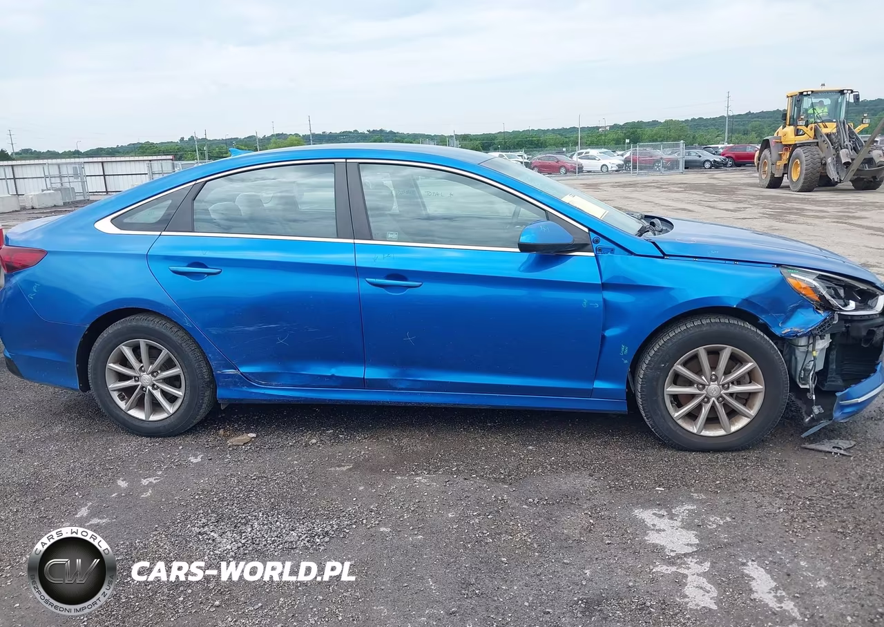 2018 Hyundai Sonata Se VIN:5NPE24AF0JH721658 - 13