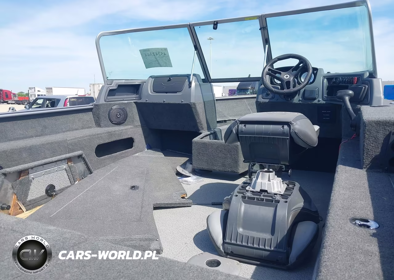 2015 Lund Sport Cabin VIN:00000LBBCZ0301415 - 5