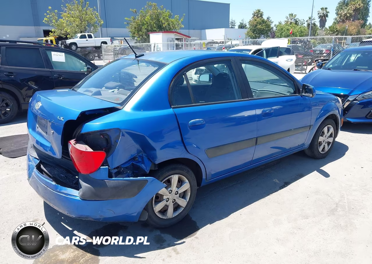 2009 Kia Rio Lx VIN:KNADE223796486366 - 4