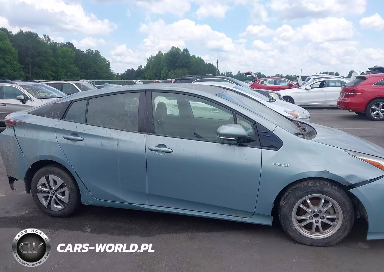 2016 Toyota Prius Three VIN:JTDKARFU7G3503280 - 13