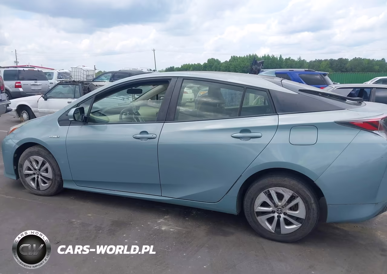 2016 Toyota Prius Three VIN:JTDKARFU7G3503280 - 14