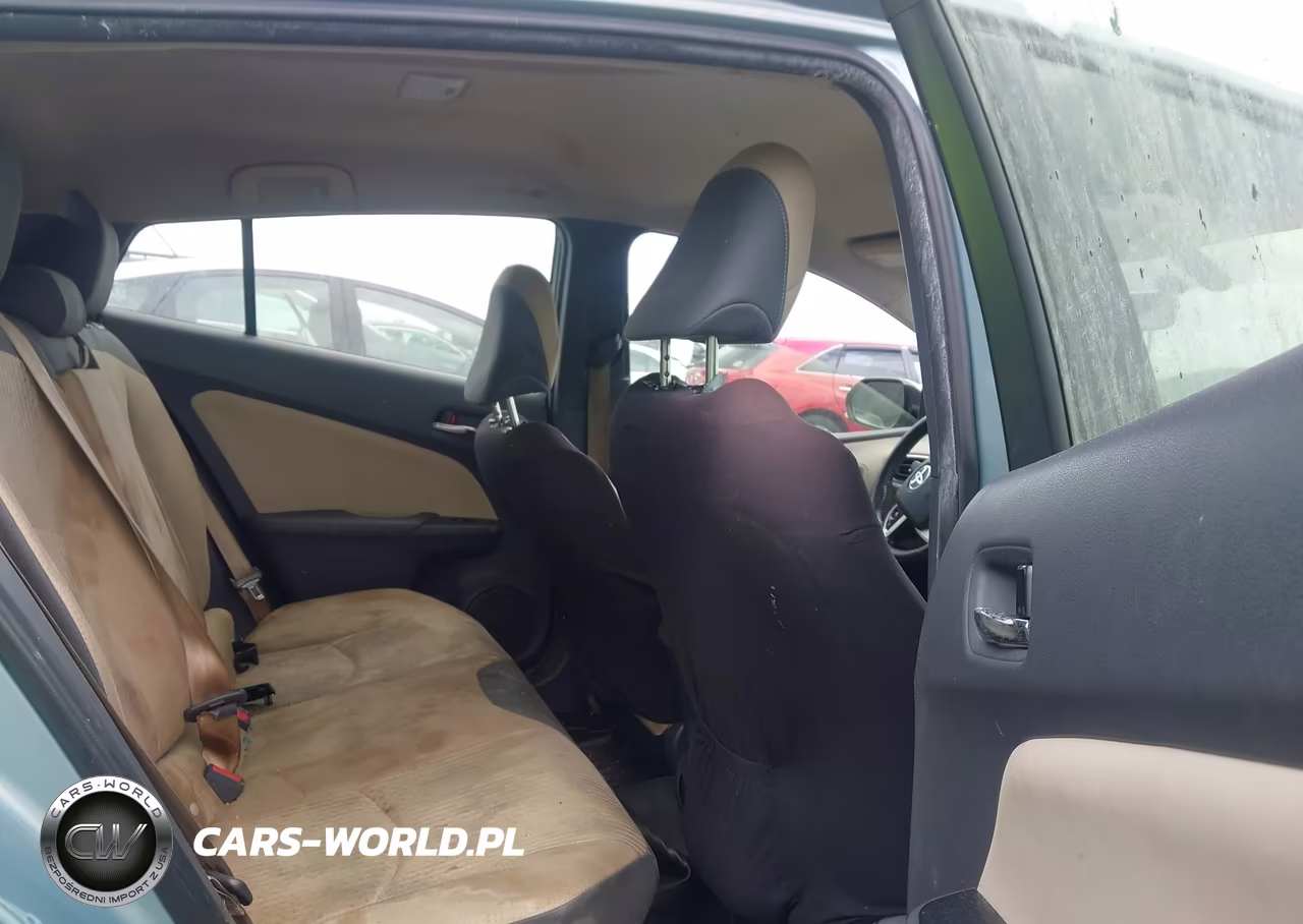 2016 Toyota Prius Three VIN:JTDKARFU7G3503280 - 8