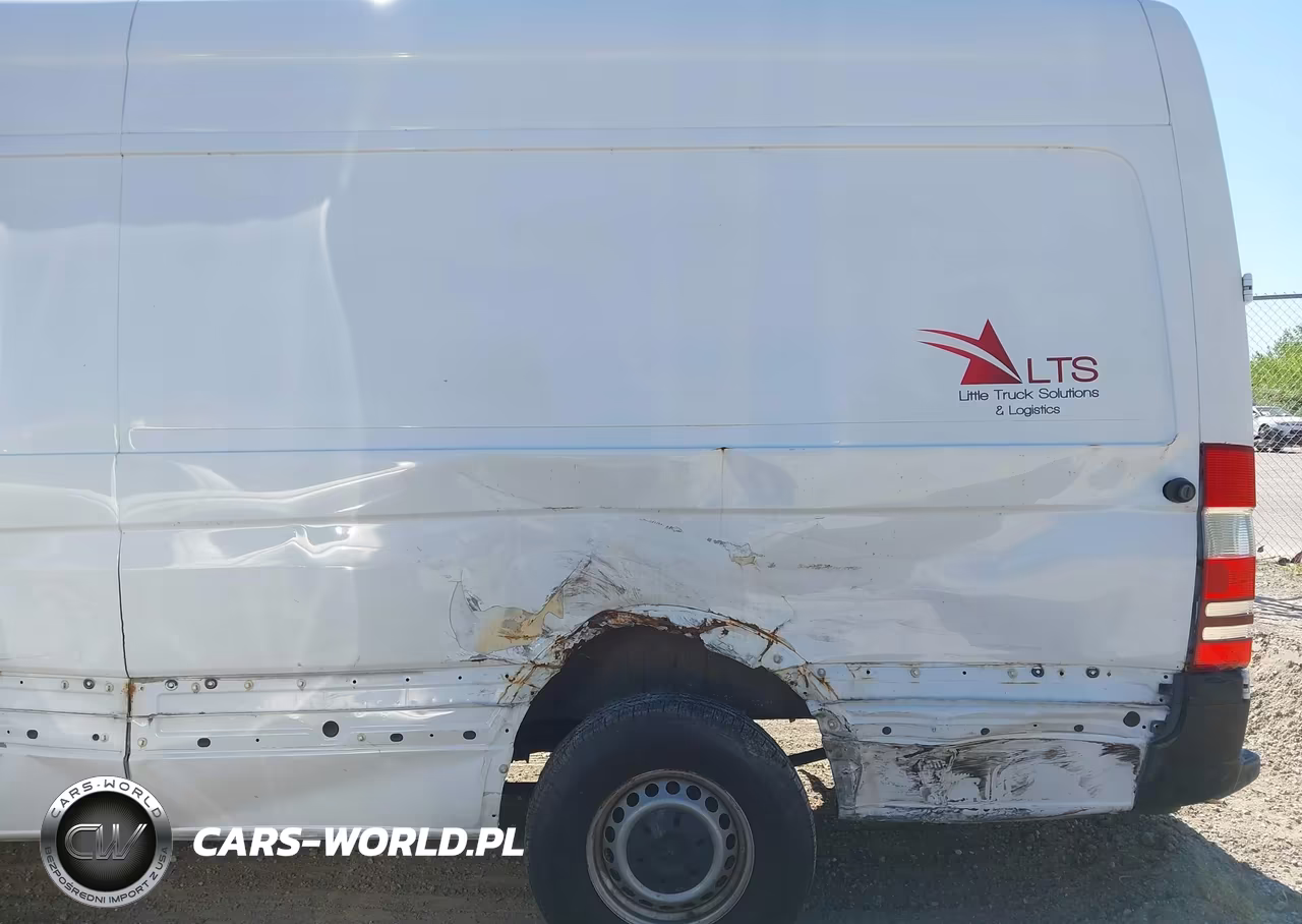 2015 Mercedes-Benz Sprinter 2500 High Roof VIN:WD3PE8DC9F5954643 - 17