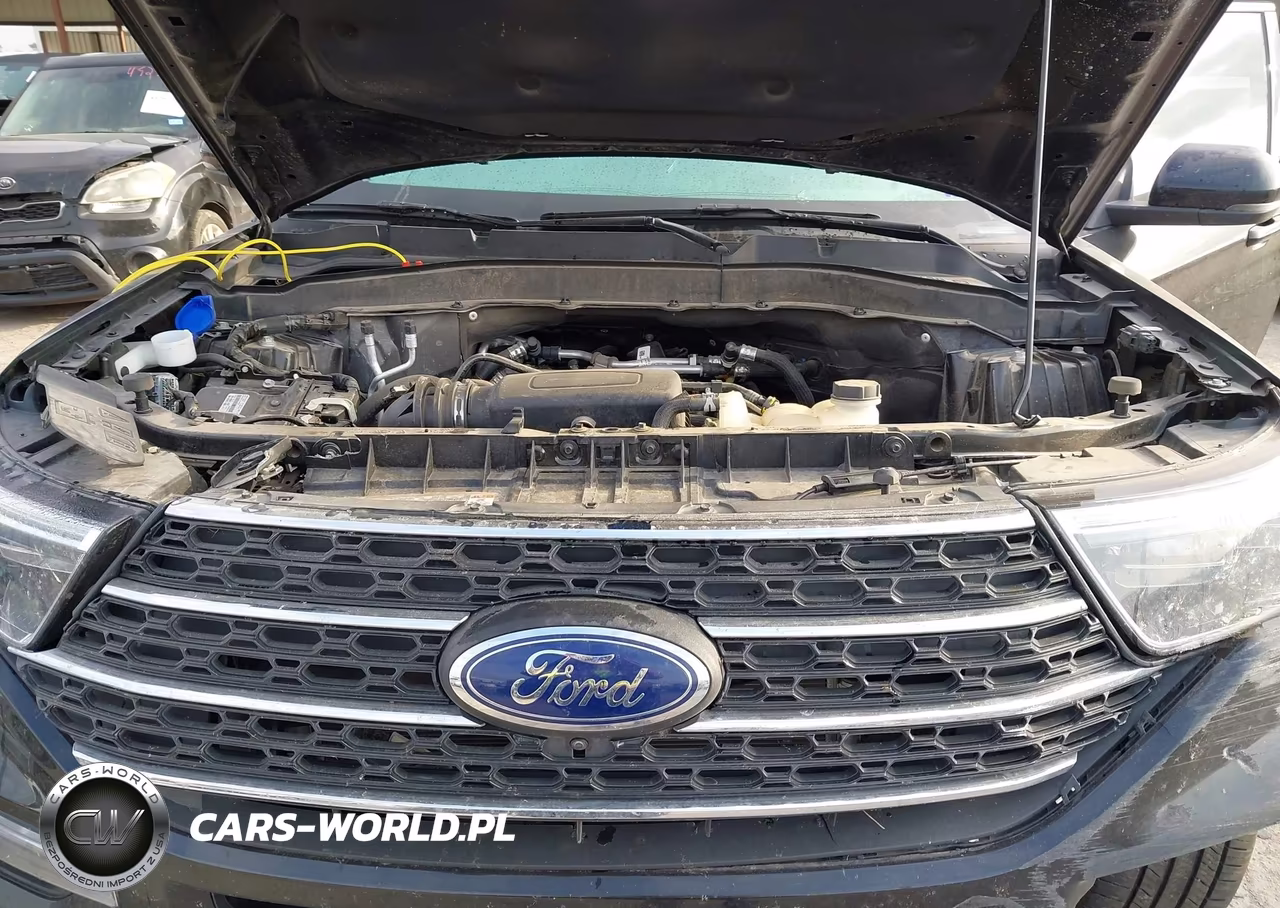 2023 Ford Explorer Xlt VIN:1FMSK7DH0PGC09618 - 10