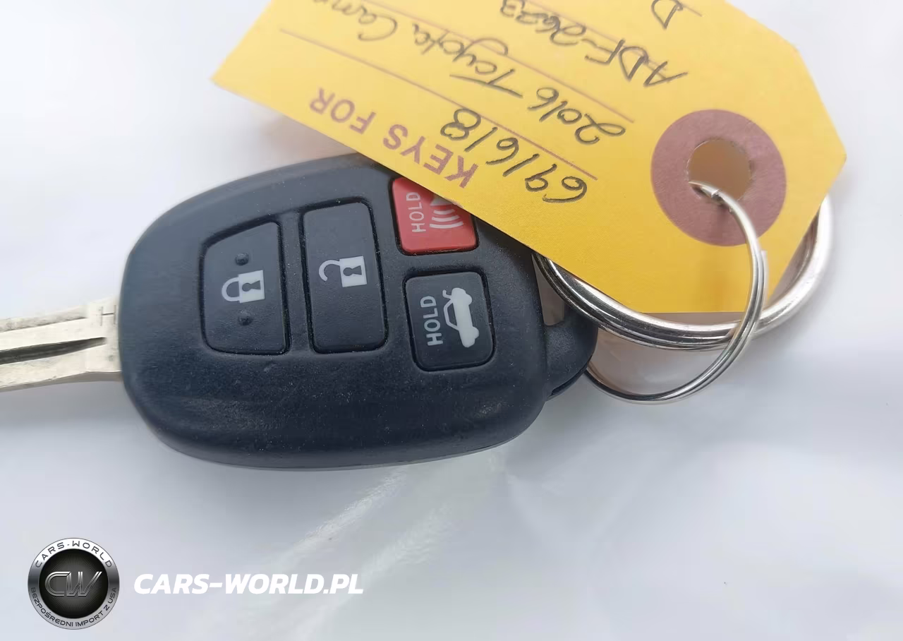 2016 Toyota Camry Le VIN:4T4BF1FK8GR522899 - 11