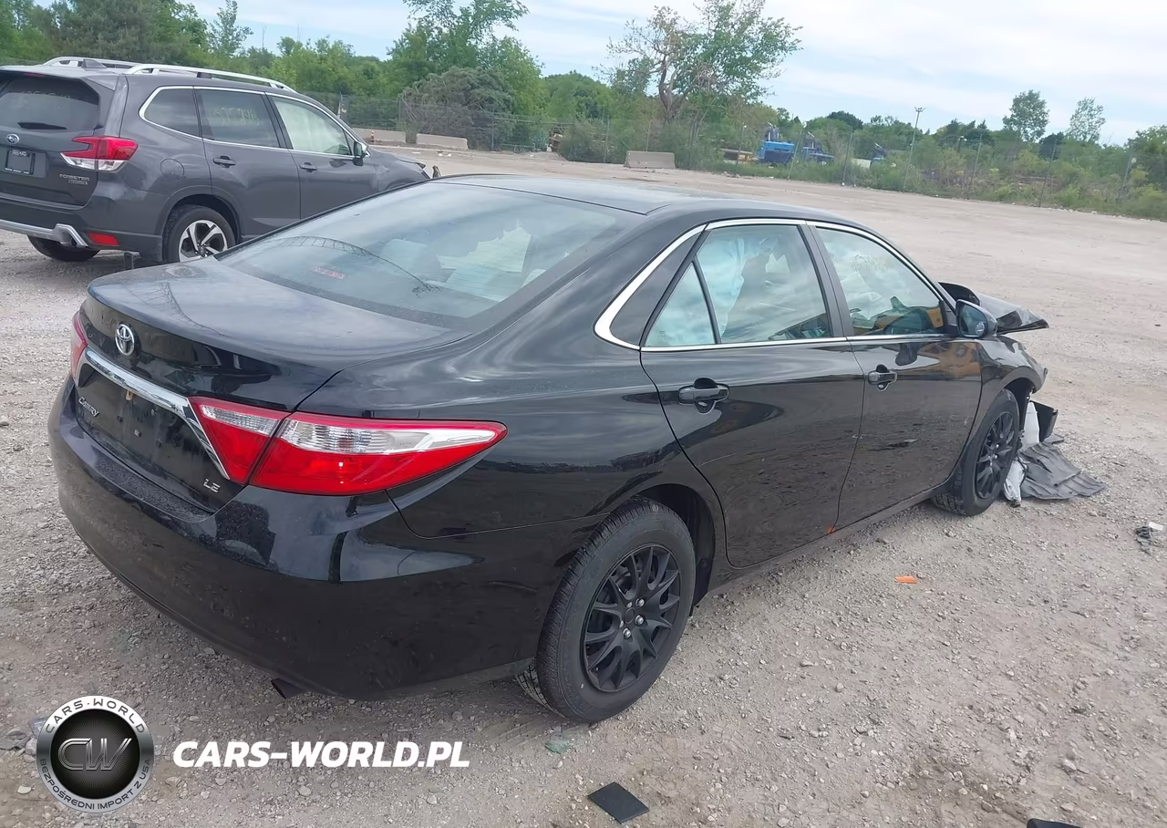 2016 Toyota Camry Le VIN:4T4BF1FK8GR522899 - 4