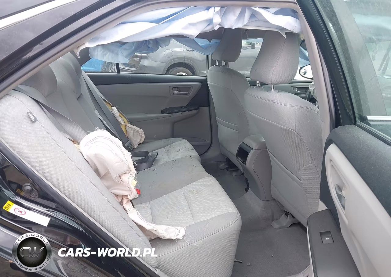 2016 Toyota Camry Le VIN:4T4BF1FK8GR522899 - 8