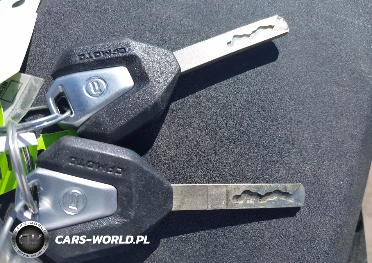 2025 Cf Moto 675Ss VIN:LCEPEVLP3S6001696 - 11