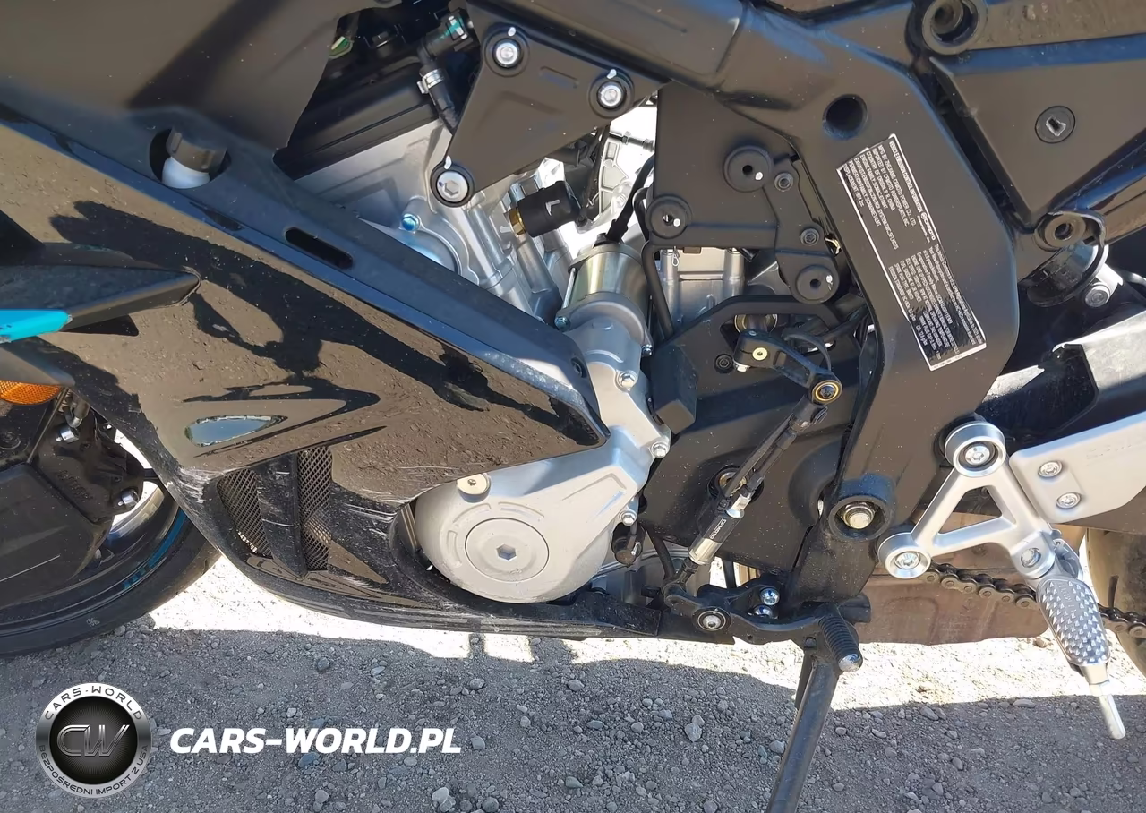 2025 Cf Moto 675Ss VIN:LCEPEVLP3S6001696 - 9