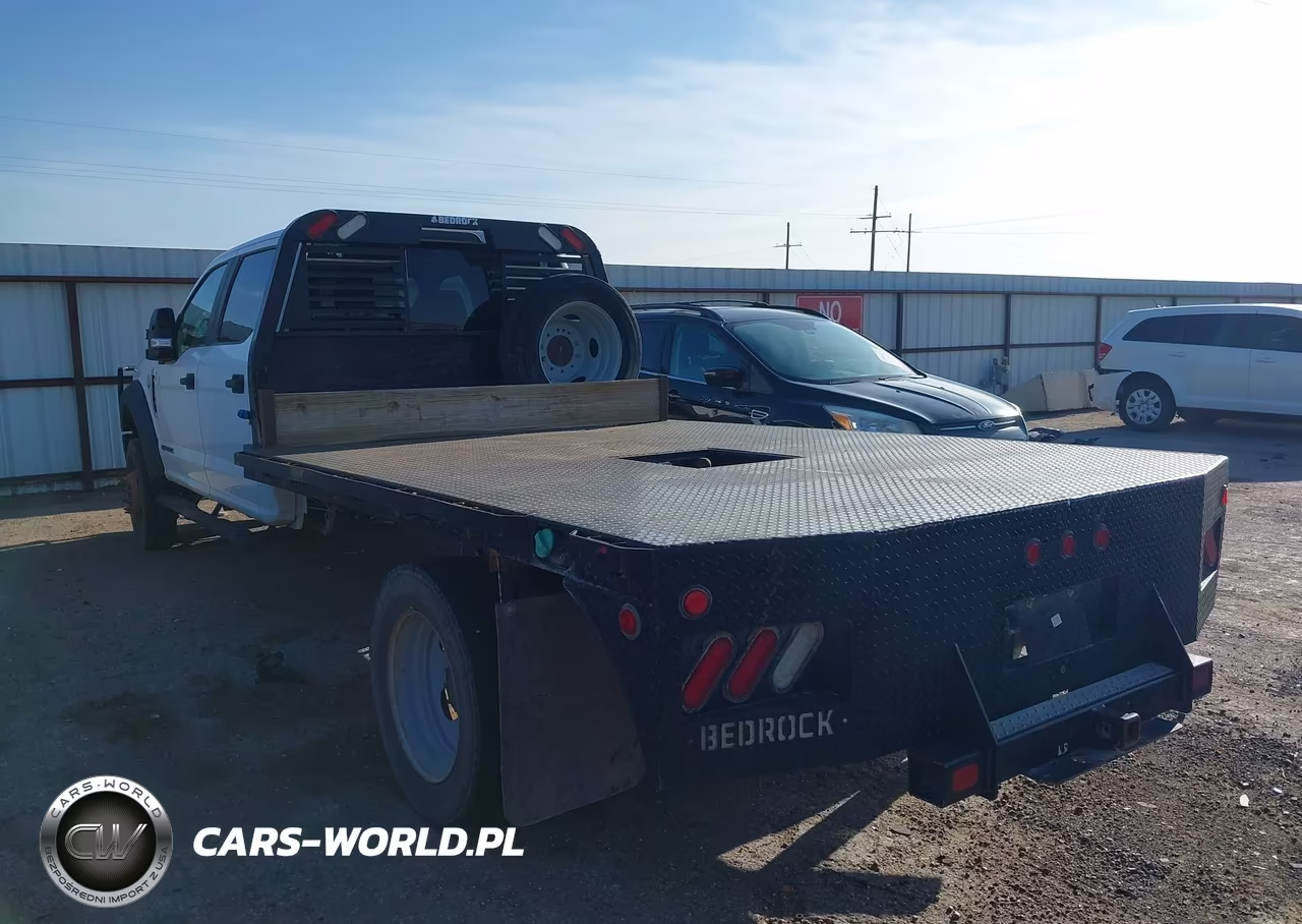 2022 Ford F-550 Chassis Xl VIN:1FD0W5HT8NEC66799 - 3