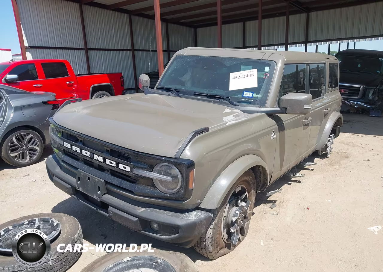 2025 Ford Bronco Outer Banks VIN:1FMEE8BP9SLB15435 - 2
