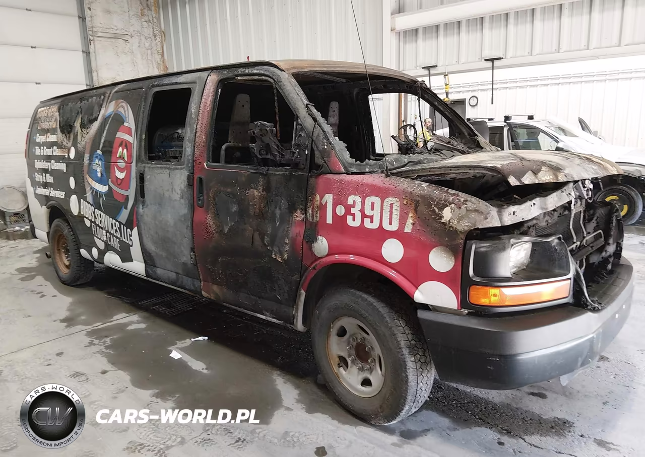 2011 Chevrolet Express 3500 Work Van