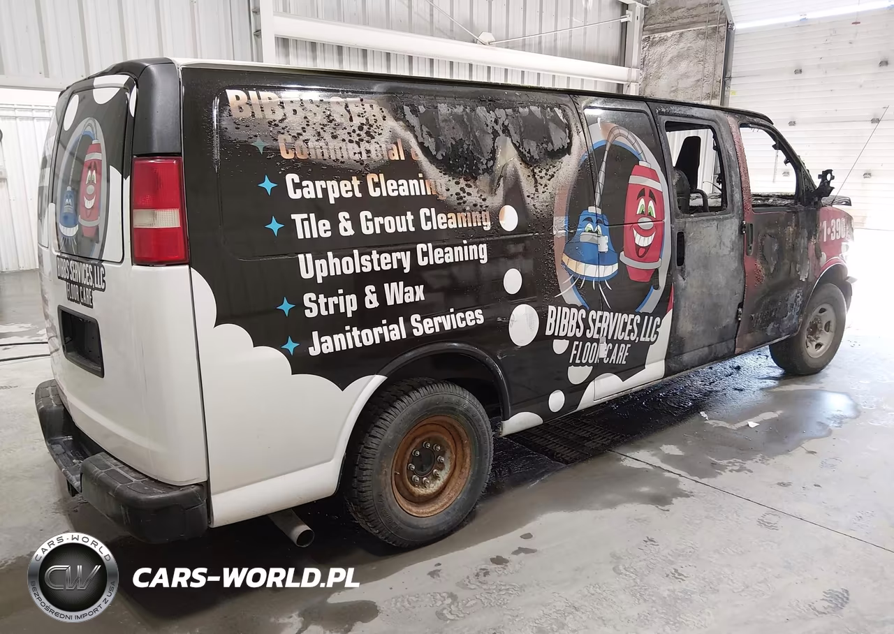 2011 Chevrolet Express 3500 Work Van VIN:1GCZGUCG5B1147883 - 4