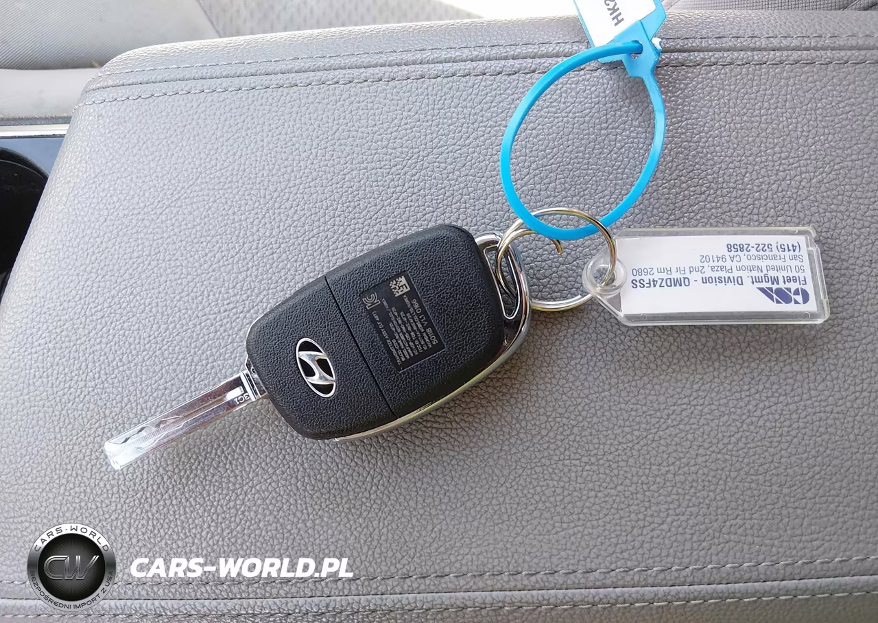 2018 Hyundai Sonata Eco VIN:5NPE24AA6JH705291 - 11