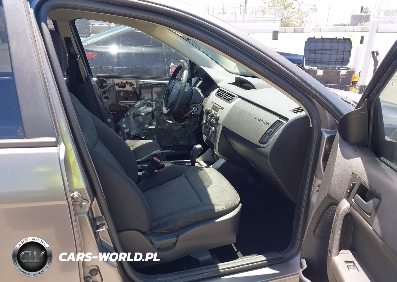 2009 Ford Focus Se VIN:1FAHP35N59W152960 - 5