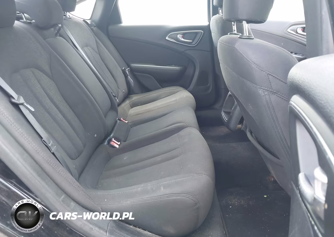 2015 Chrysler 200 Limited VIN:1C3CCCAB8FN607883 - 8