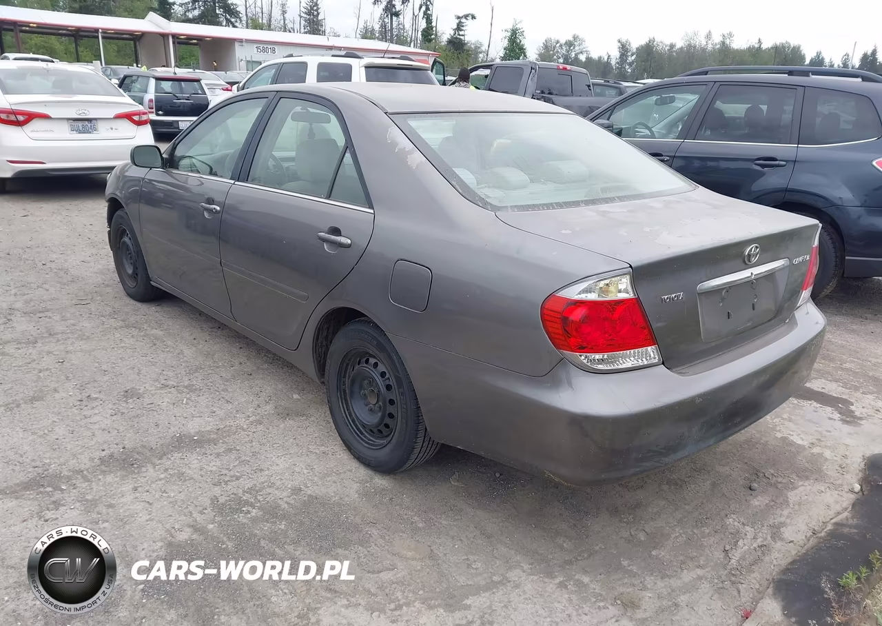 2006 Toyota Camry Le VIN:4T1BE32K76U644375 - 3