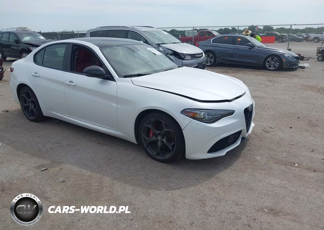 2019 Alfa Romeo Giulia Ti Sport Awd – zdjęcie 1 z 16