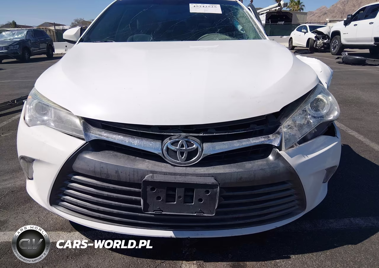 2016 Toyota Camry Le VIN:4T4BF1FK3GR584680 - 13