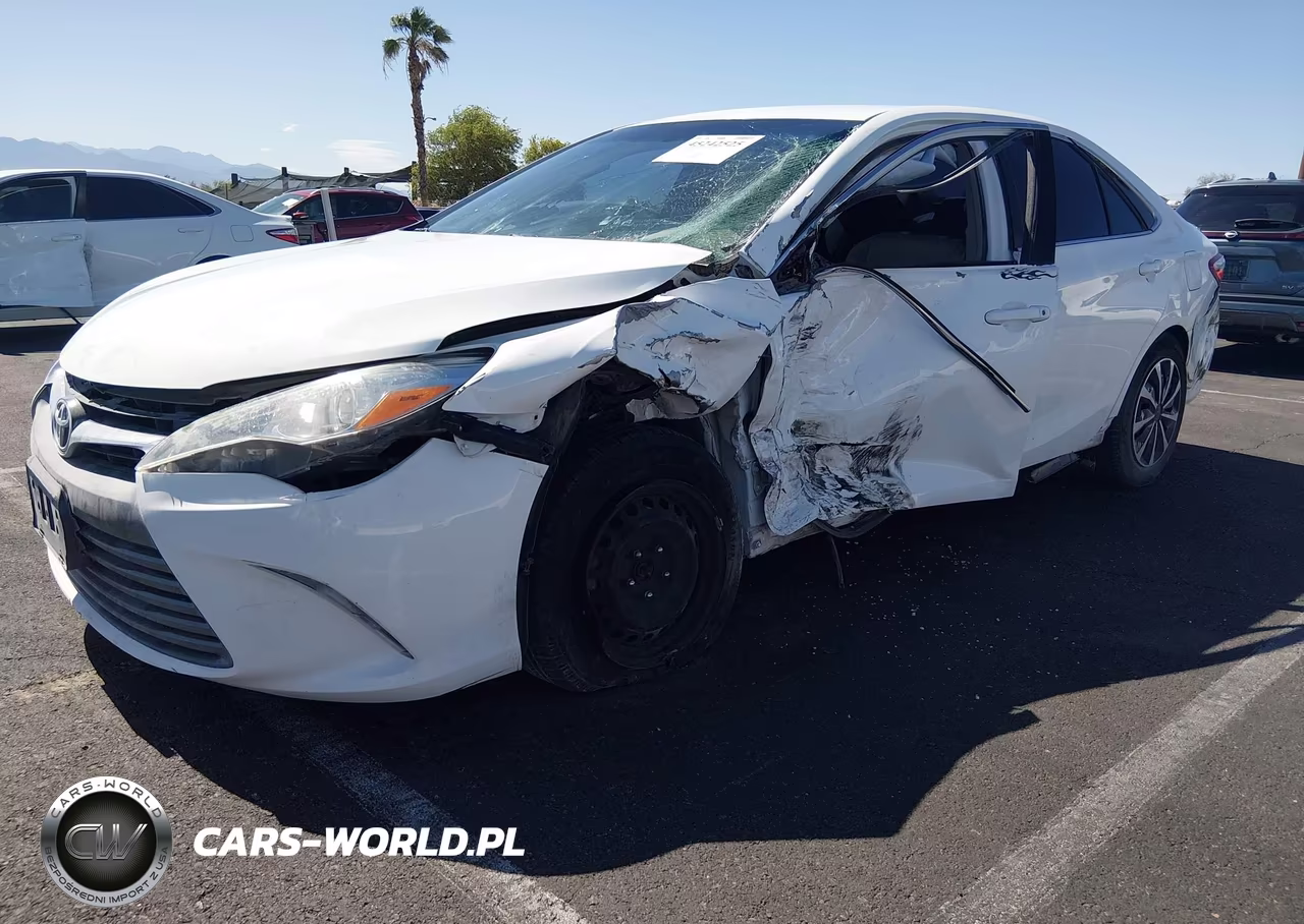2016 Toyota Camry Le VIN:4T4BF1FK3GR584680 - 2