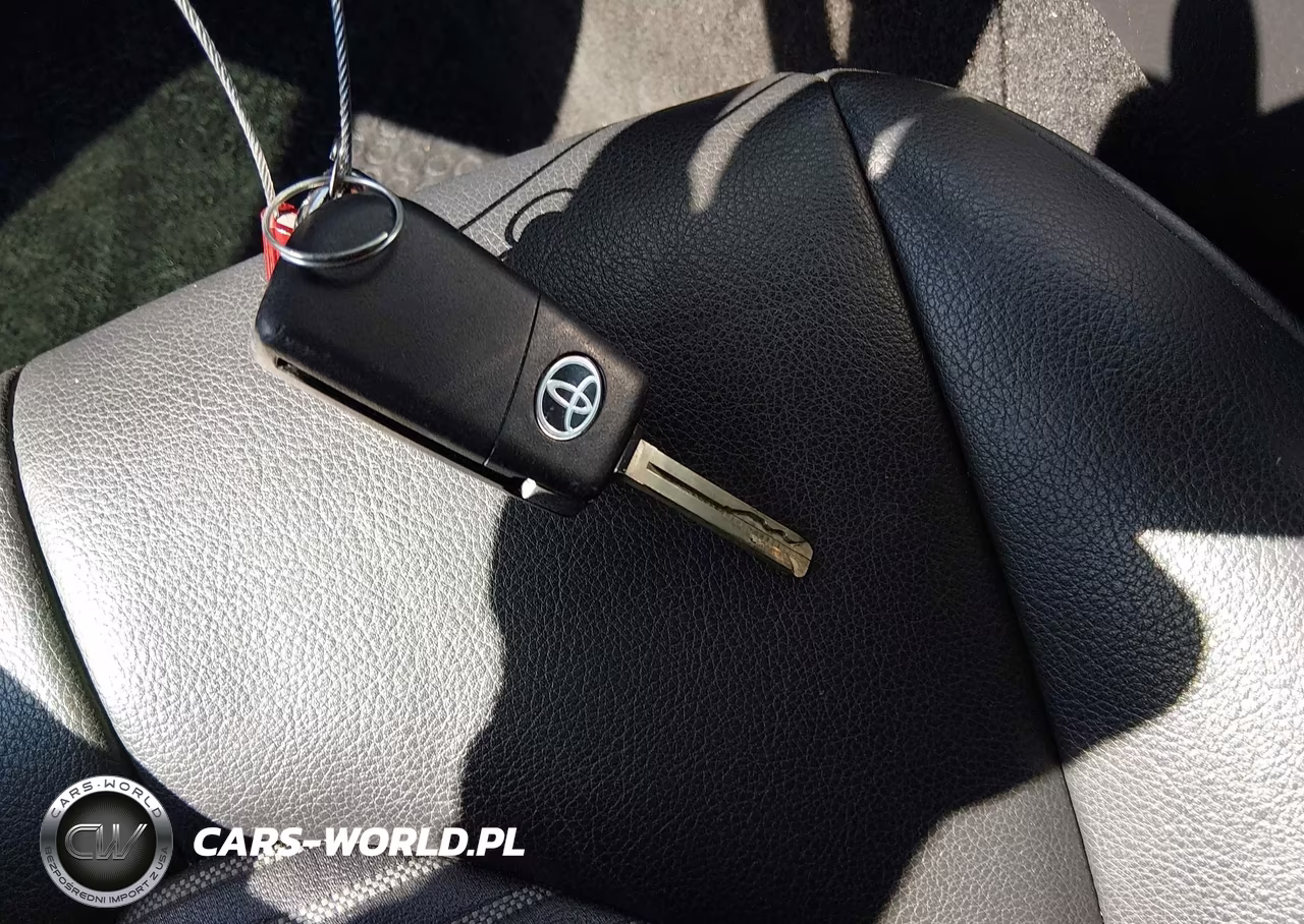2019 Toyota Camry Se VIN:4T1B11HK2KU746751 - 11
