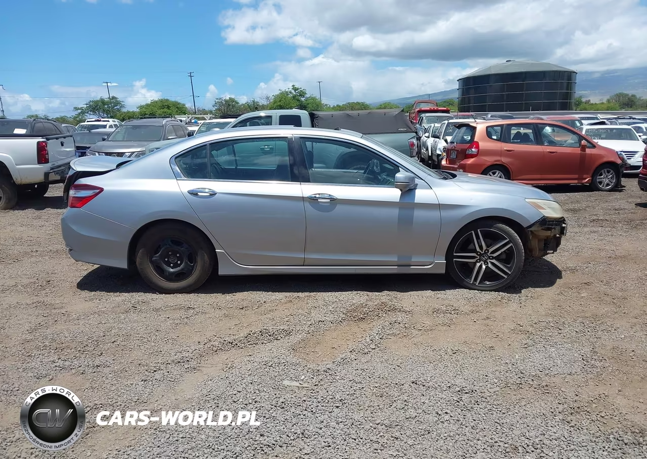 2016 Honda Accord Touring VIN:1HGCR3F91GA022881 - 13
