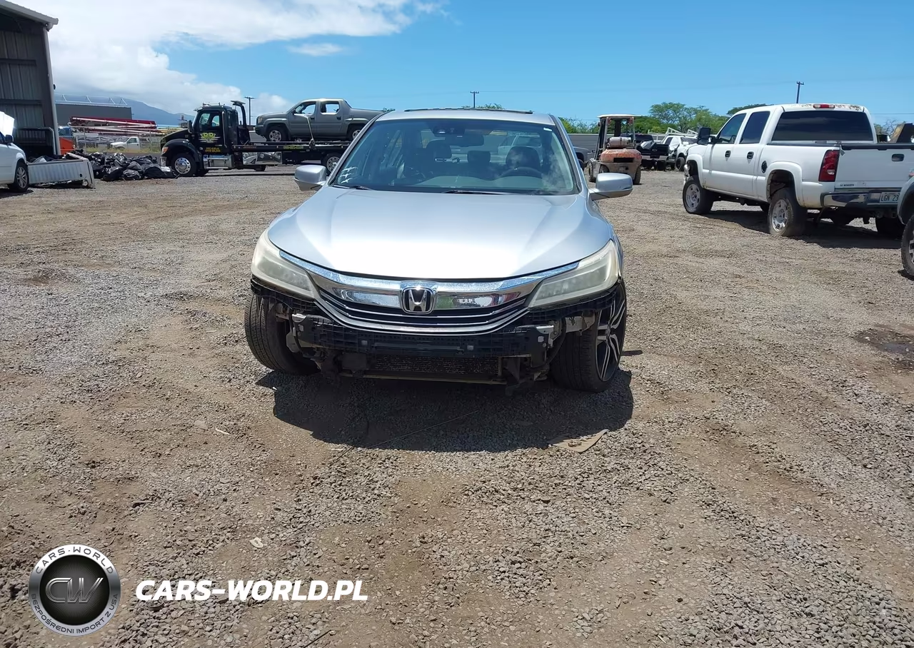 2016 Honda Accord Touring VIN:1HGCR3F91GA022881 - 6