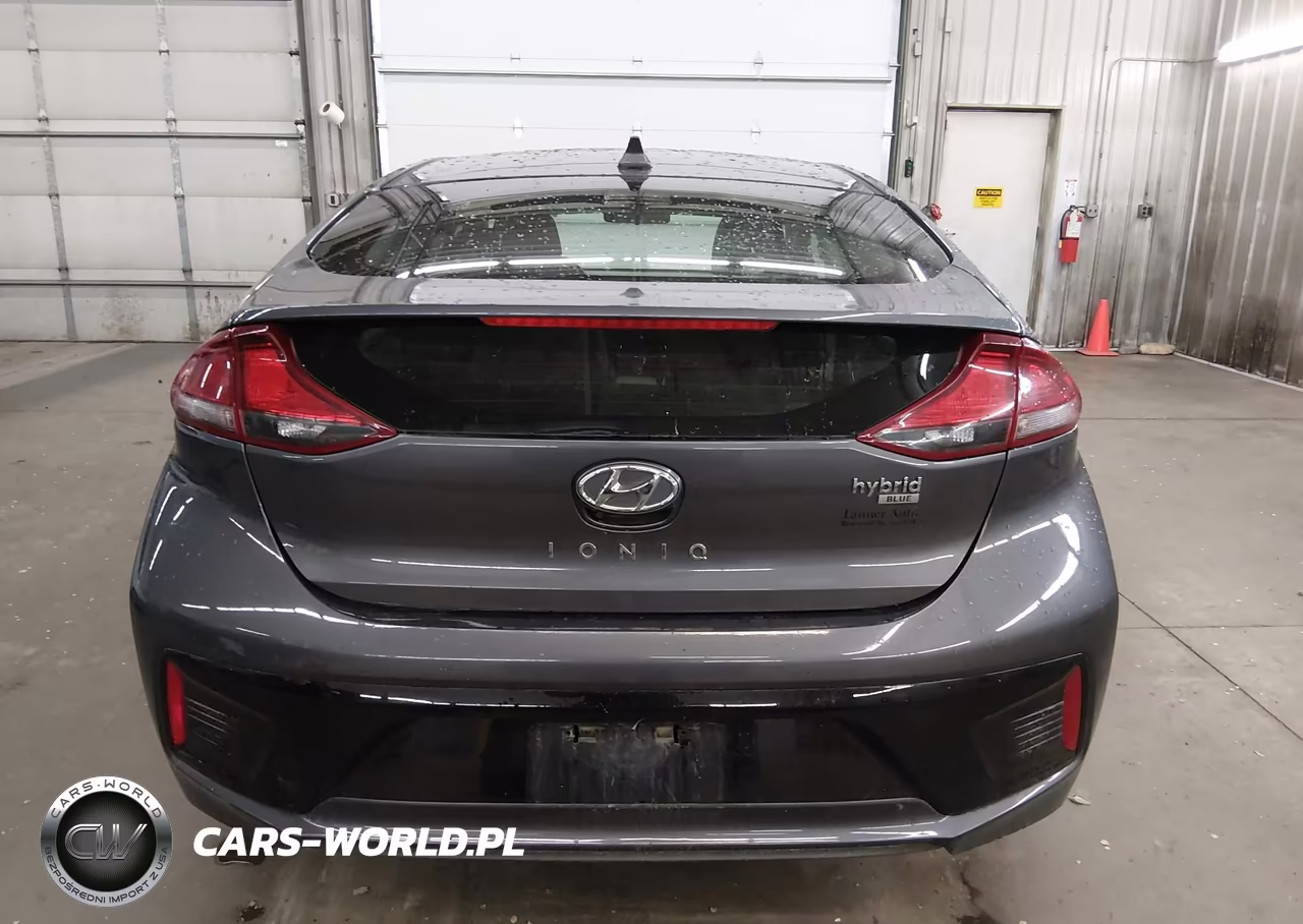 2017 Hyundai Ioniq Hybrid Blue VIN:KMHC65LC2HU023536 - 17