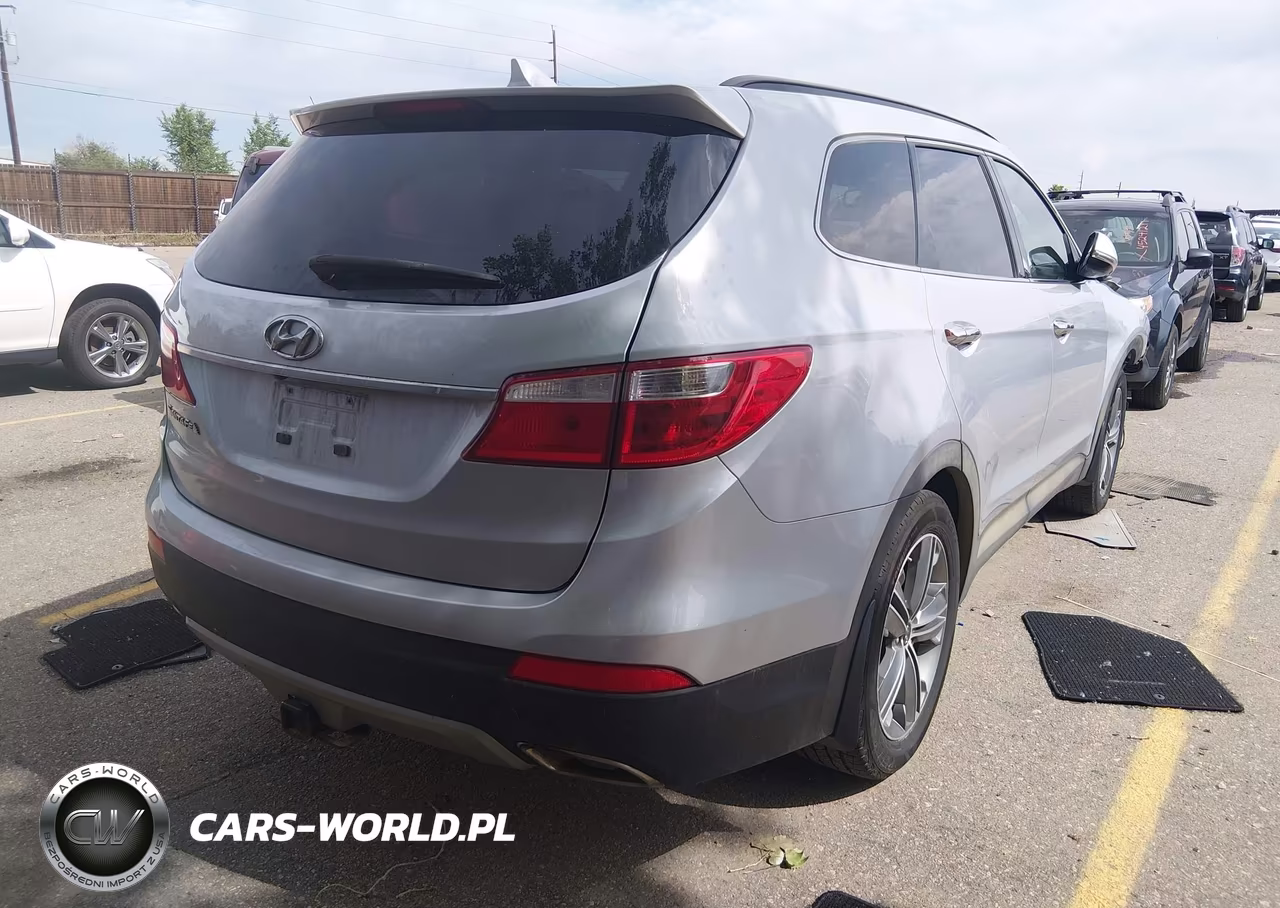 2015 Hyundai Santa Fe Gls VIN:KM8SNDHF2FU124438 - 4