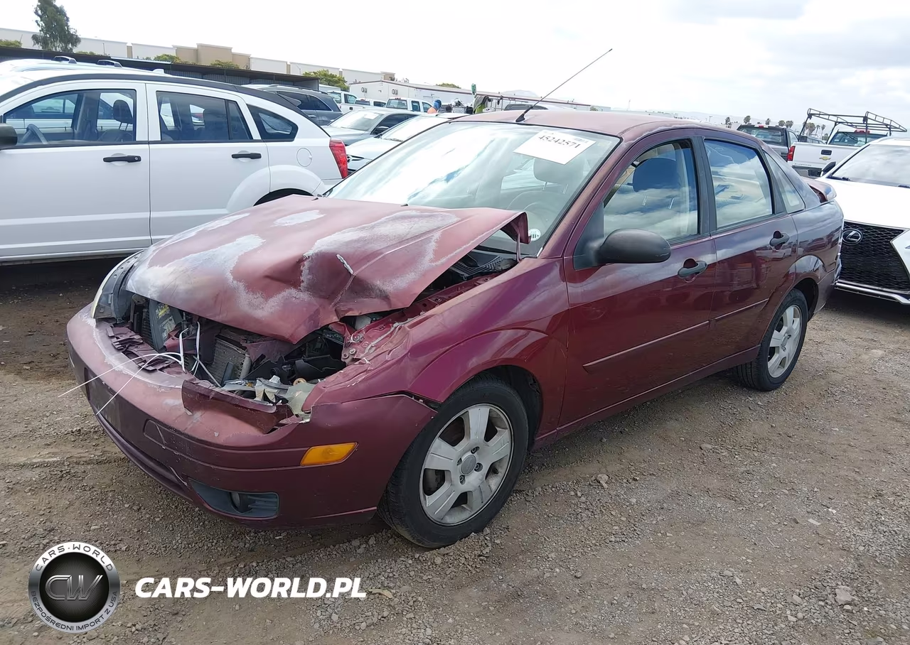 2007 Ford Focus S-Se-Ses VIN:1FAHP34N87W142924 - 2