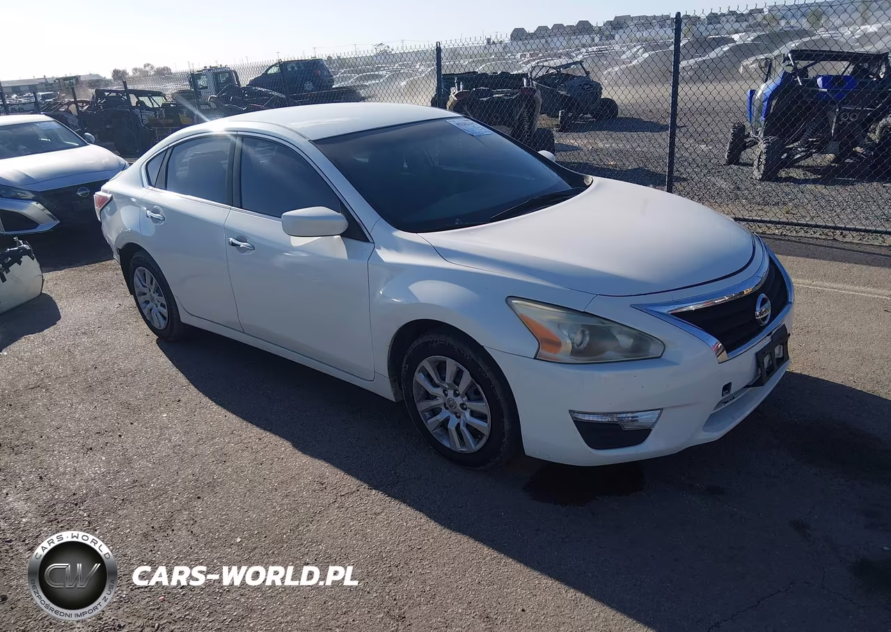 2014 Nissan Altima 2.5 S – zdjęcie 1 z 19
