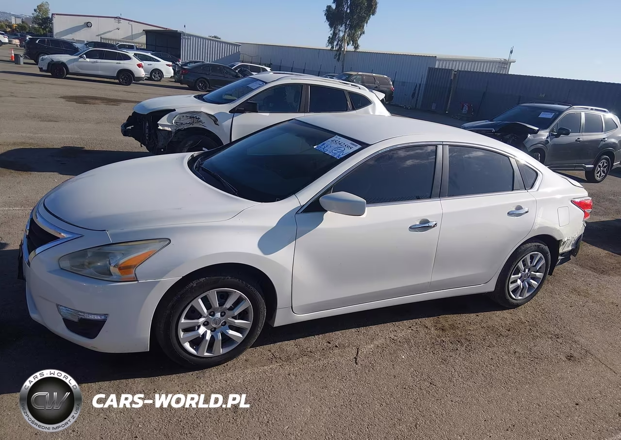 2014 Nissan Altima 2.5 S VIN:1N4AL3AP7EN210345 - 15