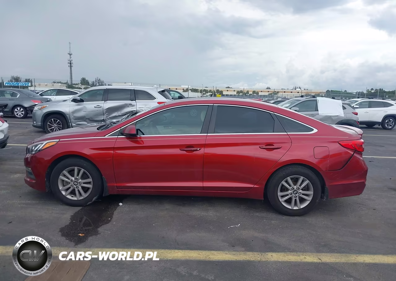 2015 Hyundai Sonata Se VIN:5NPE24AF9FH227483 - 14