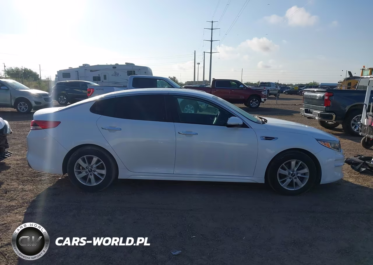 2018 Kia Optima Lx VIN:5XXGT4L34JG244897 - 13