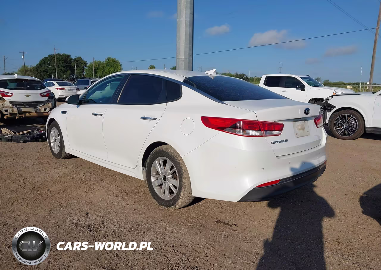 2018 Kia Optima Lx VIN:5XXGT4L34JG244897 - 3