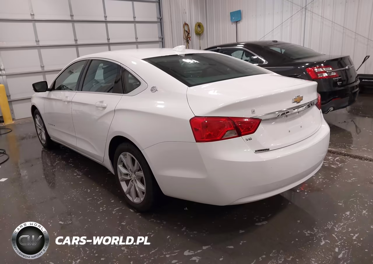 2017 Chevrolet Impala 1Lt VIN:1G1105S39HU124015 - 3