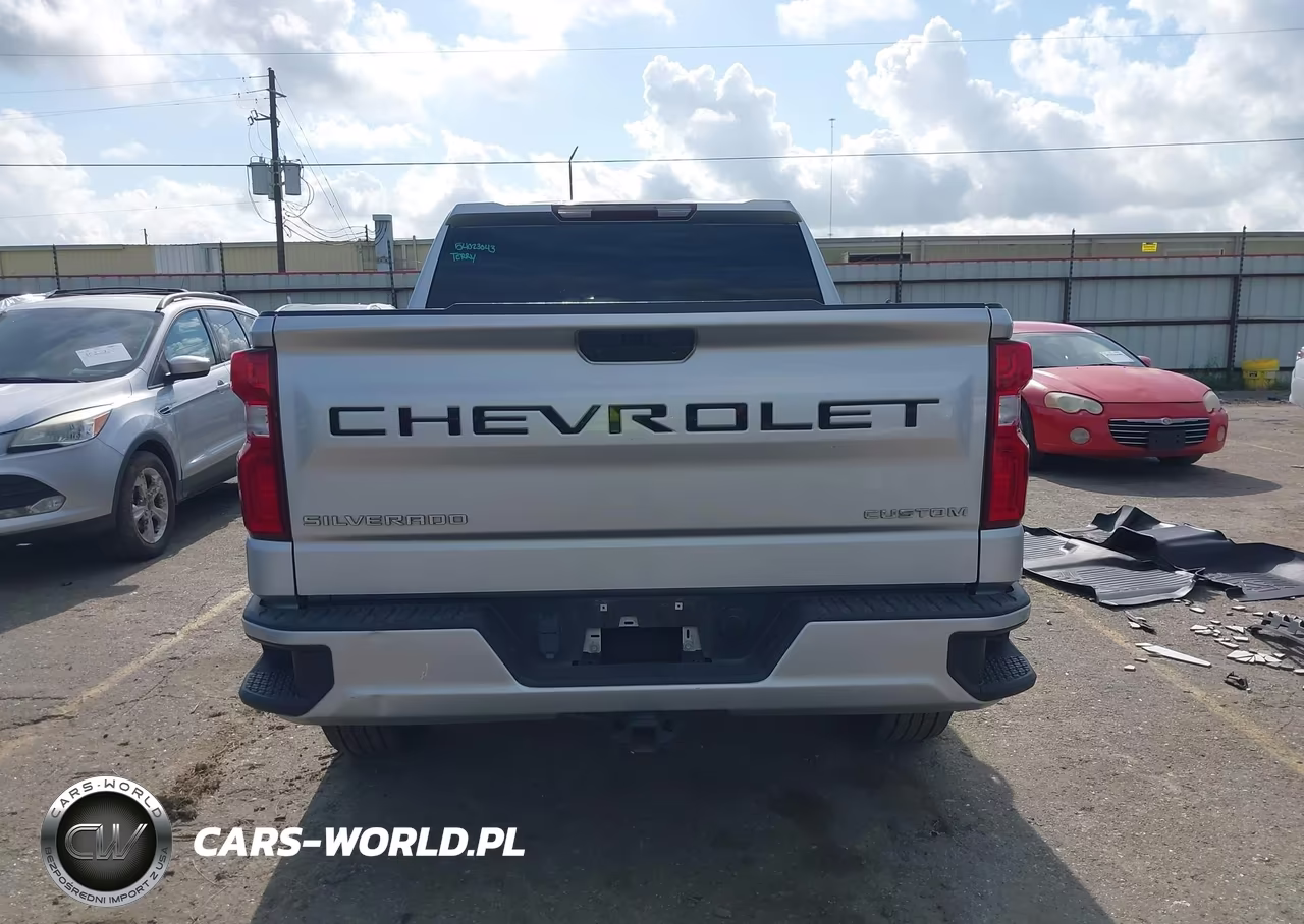 2021 Chevrolet Silverado 1500 2Wd Short Bed Custom VIN:3GCPWBEK9MG211637 - 17