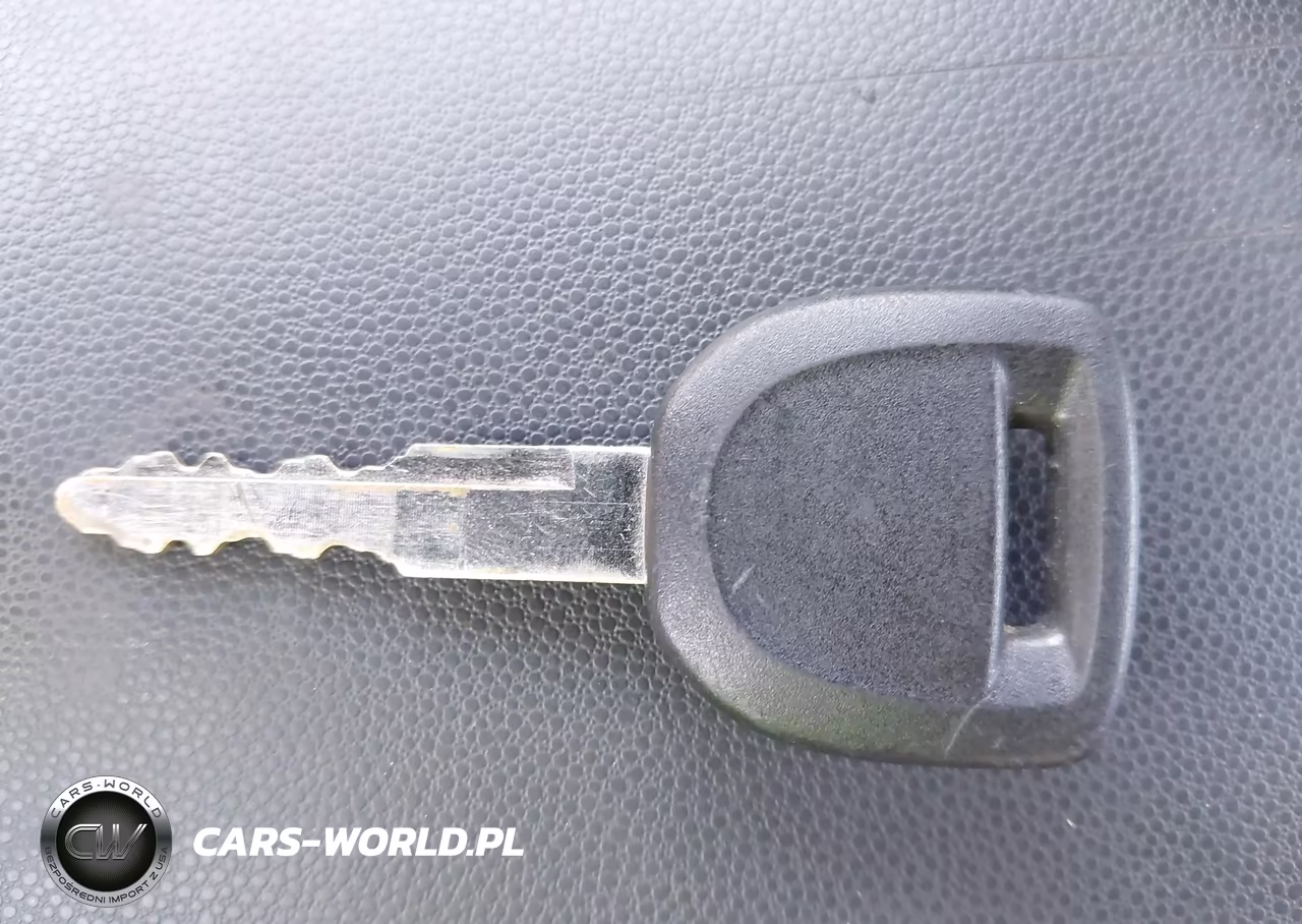 2005 Mazda Mazda3 S VIN:JM1BK123551346997 - 11