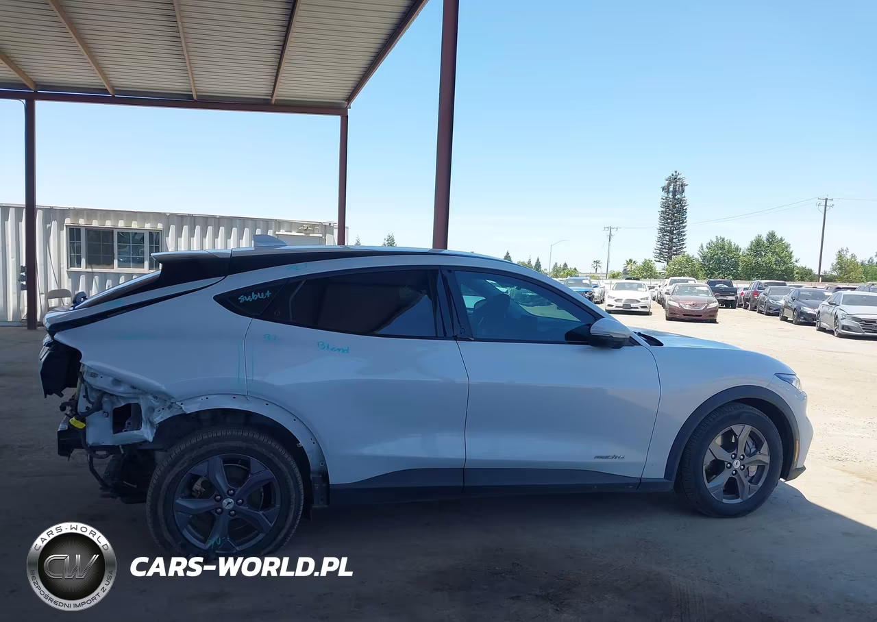 2022 Ford Mustang Mach-E Select VIN:3FMTK1RM6NMA17856 - 14