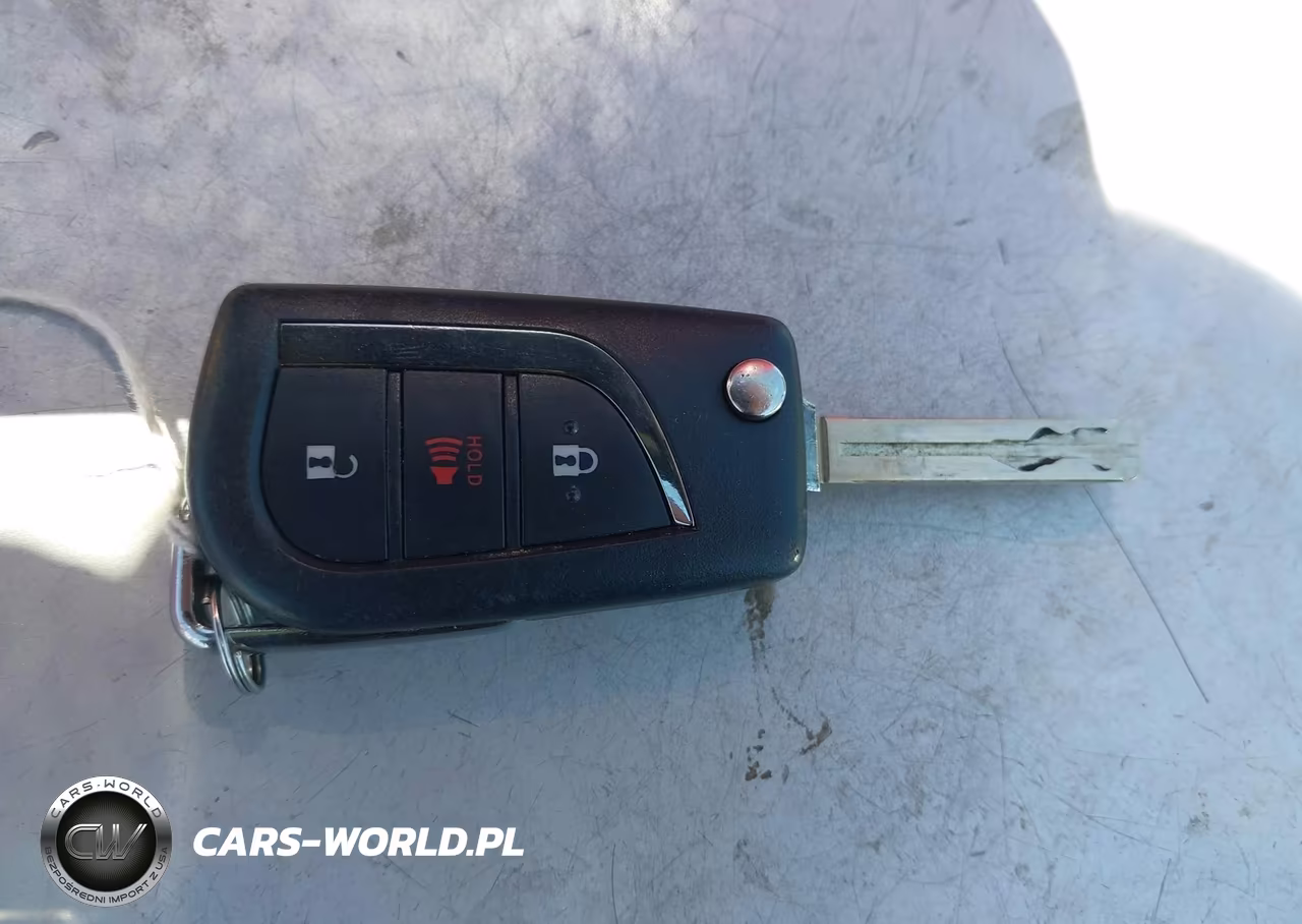 2020 Toyota Rav4 Hybrid Le VIN:2T3MWRFV7LW080405 - 11