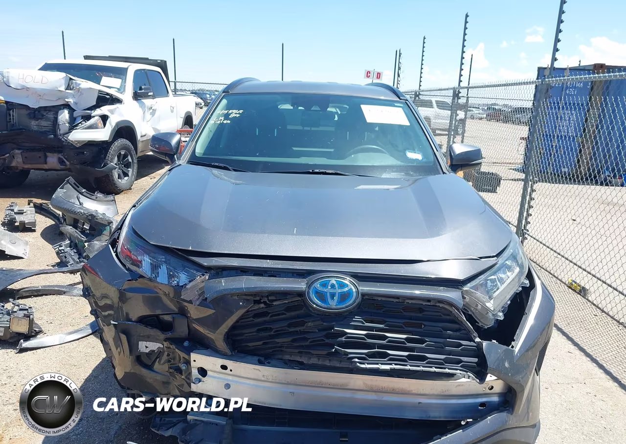 2020 Toyota Rav4 Hybrid Le VIN:2T3MWRFV7LW080405 - 12