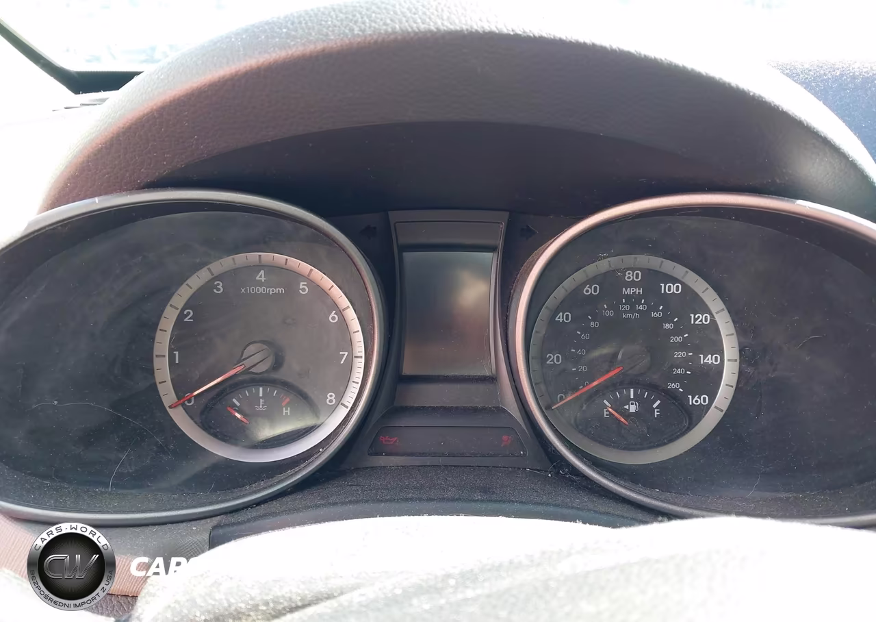 2015 Hyundai Santa Fe Sport 2.4L VIN:5XYZTDLB5FG244068 - 15