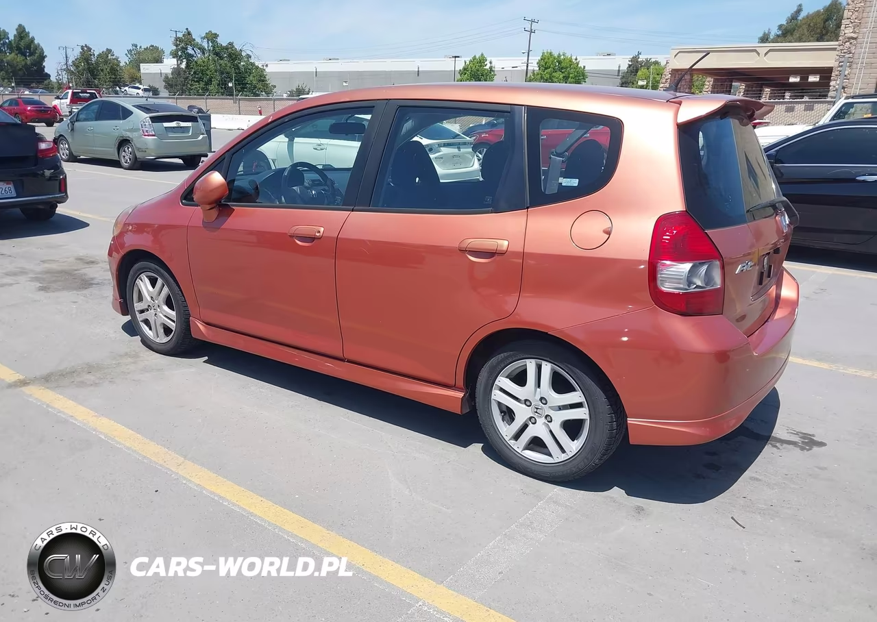 2007 Honda Fit Sport VIN:JHMGD38687S029921 - 3