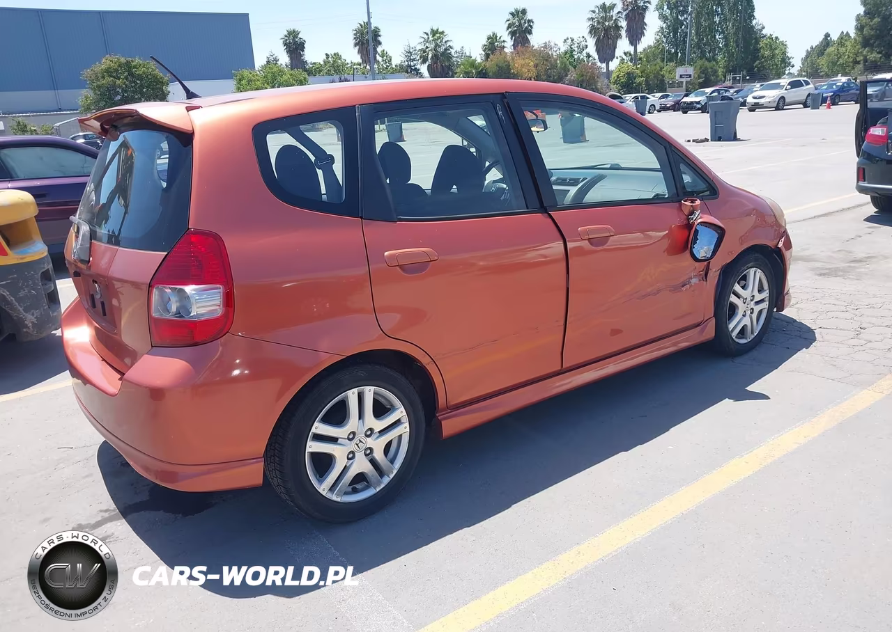 2007 Honda Fit Sport VIN:JHMGD38687S029921 - 4