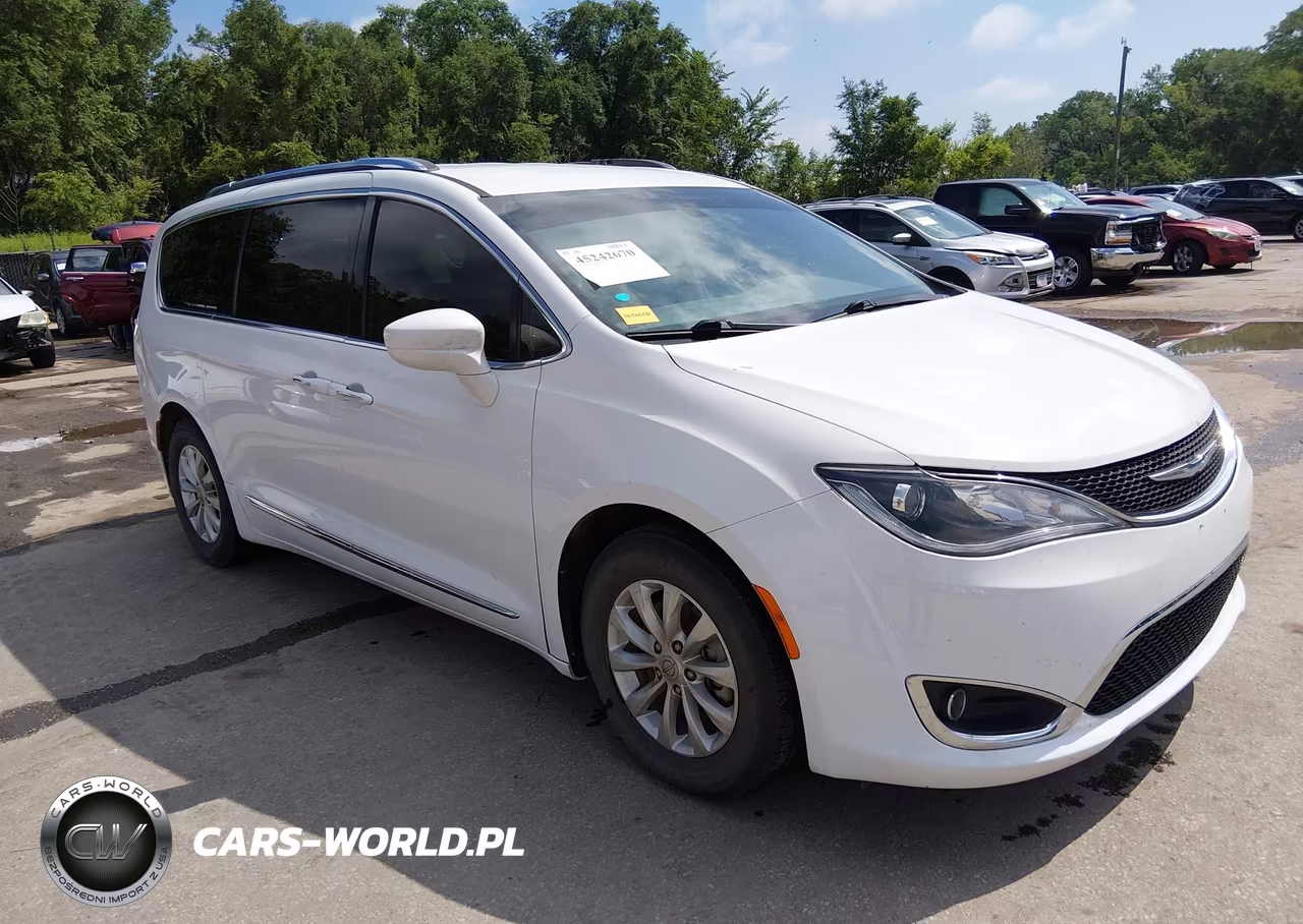 2018 Chrysler Pacifica Touring L – zdjęcie 1 z 19