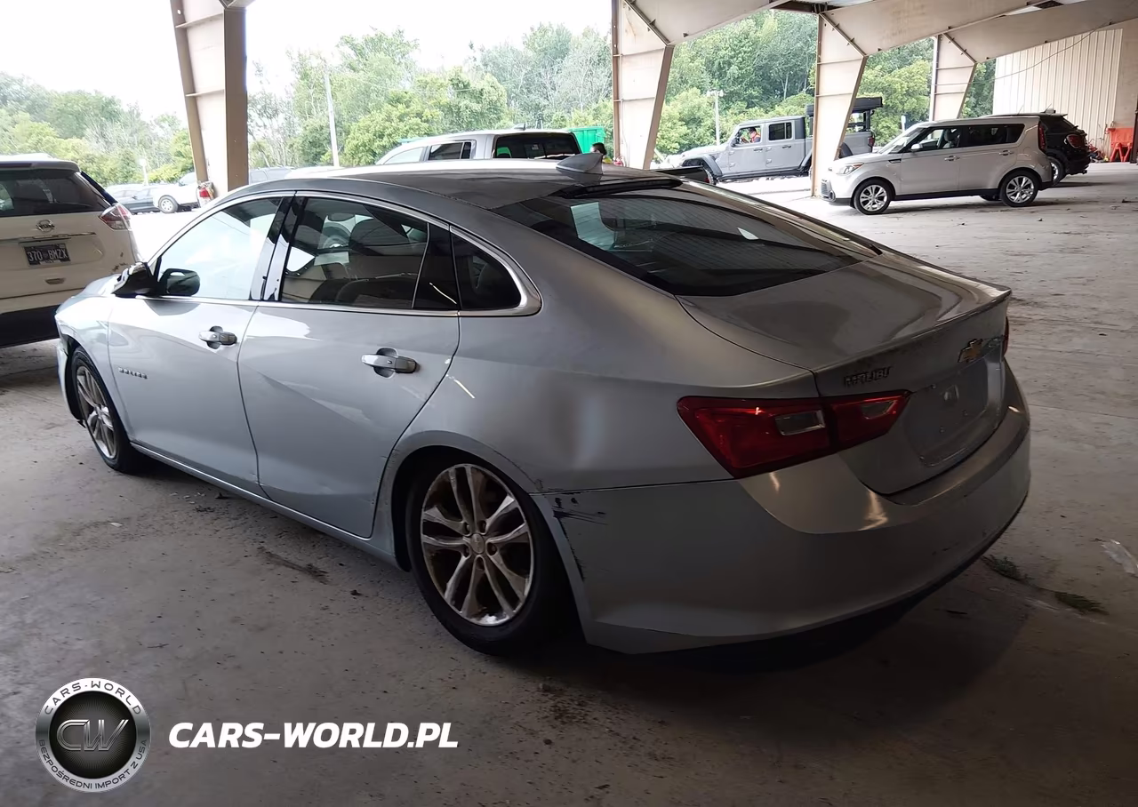 2018 Chevrolet Malibu Lt VIN:1G1ZD5ST8JF135251 - 3