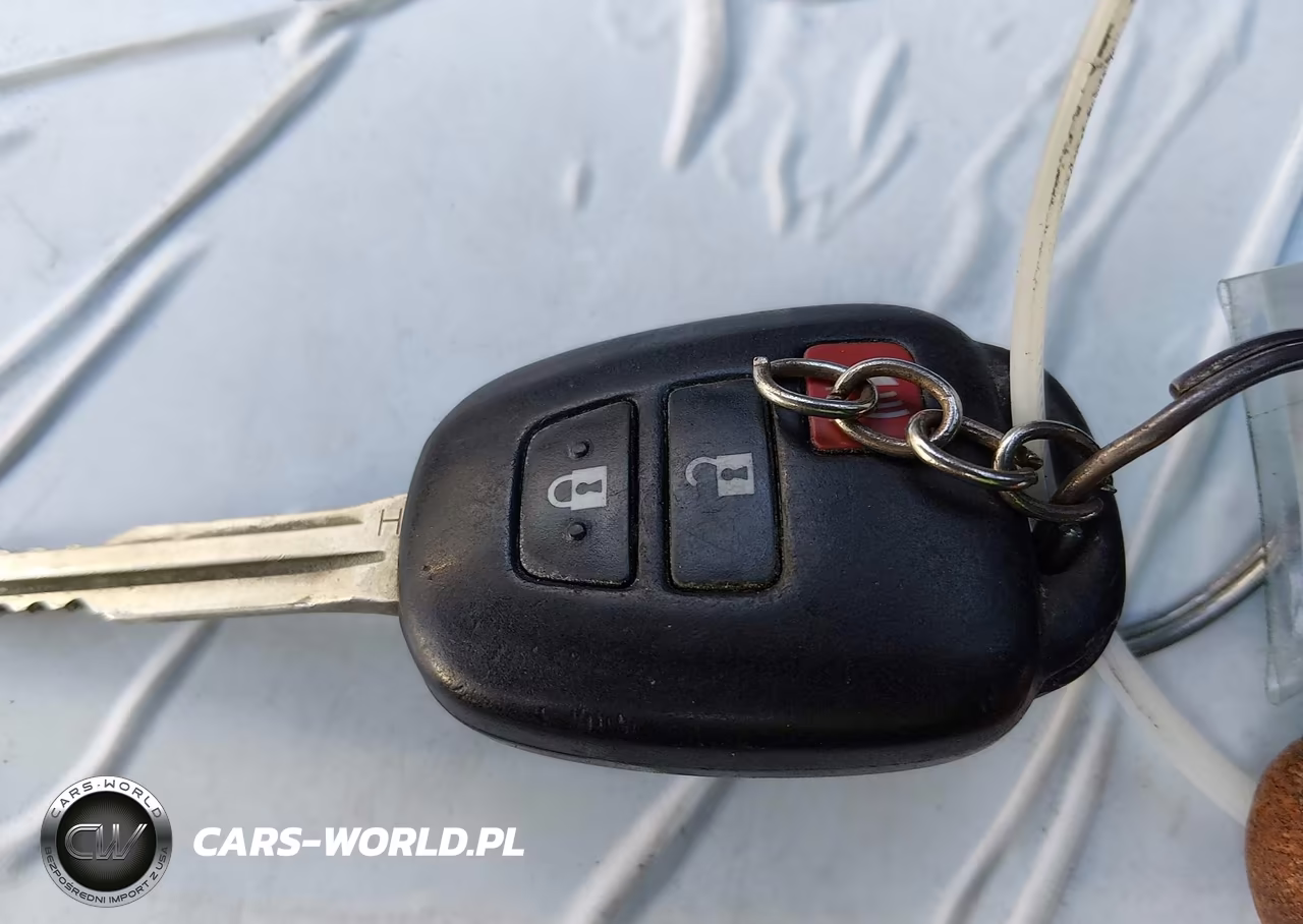 2015 Toyota Rav4 Le VIN:JTMZFREVXFJ047490 - 11