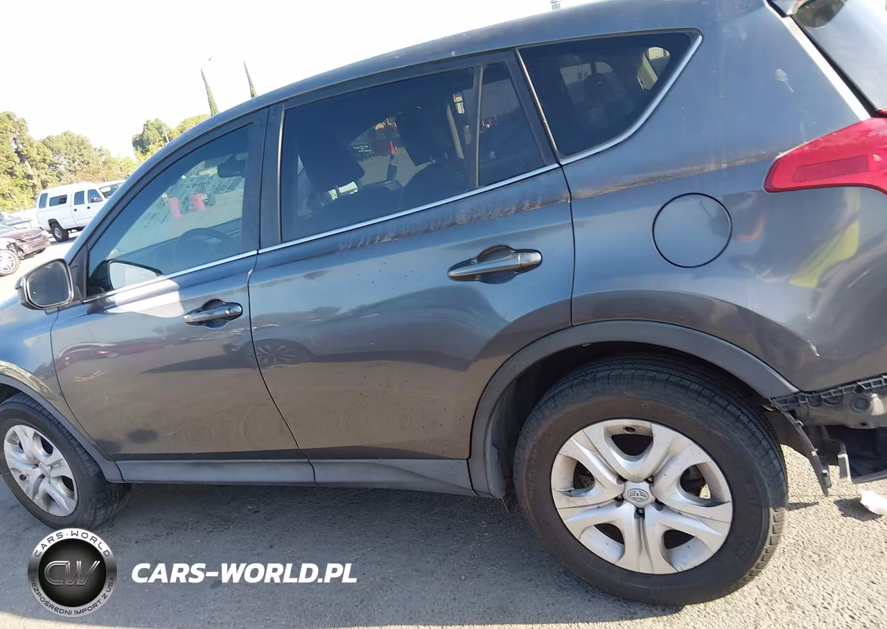 2015 Toyota Rav4 Le VIN:JTMZFREVXFJ047490 - 14